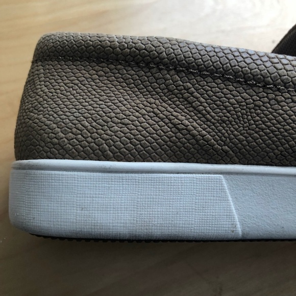 NATURALIZER Marianne Leather Loafers - Picture 11 of 15